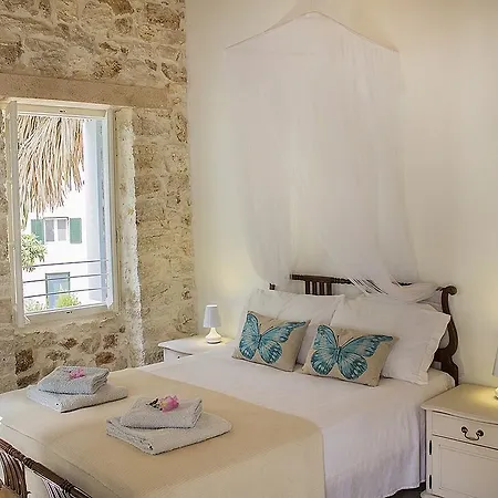 The Harbour House