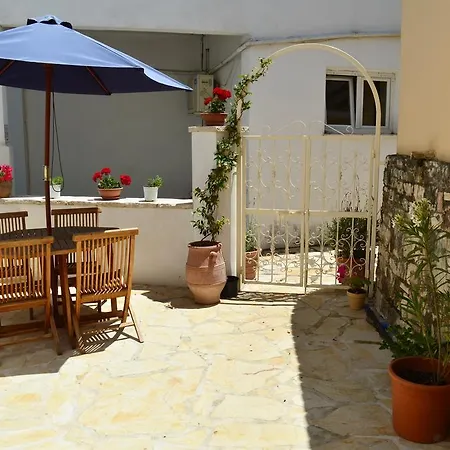 The Harbour House Apartment